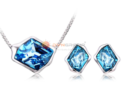 Rhodium Plated | Fashion Pendant Sets